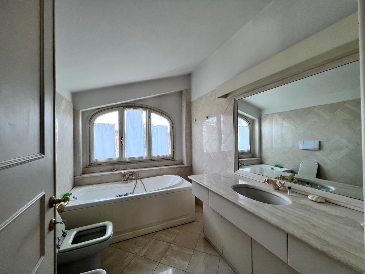 Villa Luxury Roma Marco Simone Eksteriør billede
