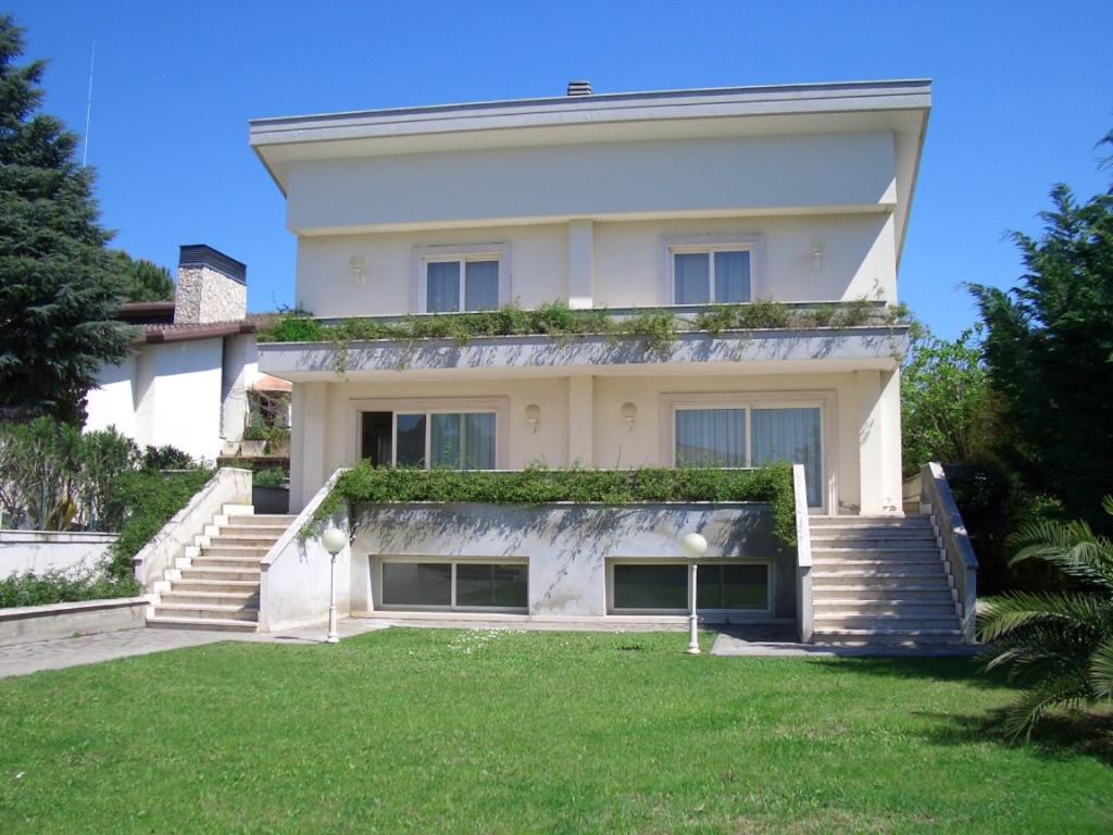 Villa Luxury Roma Marco Simone Eksteriør billede